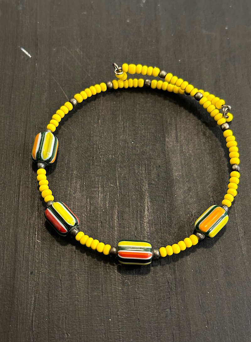 Afro bracelet