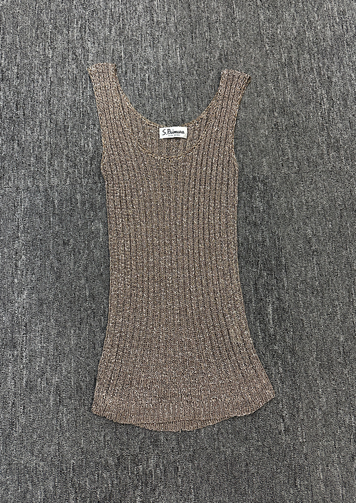 sleeveless knit (M)
