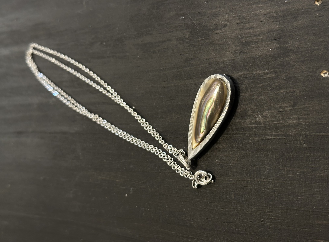Waterdrop Shell Necklace