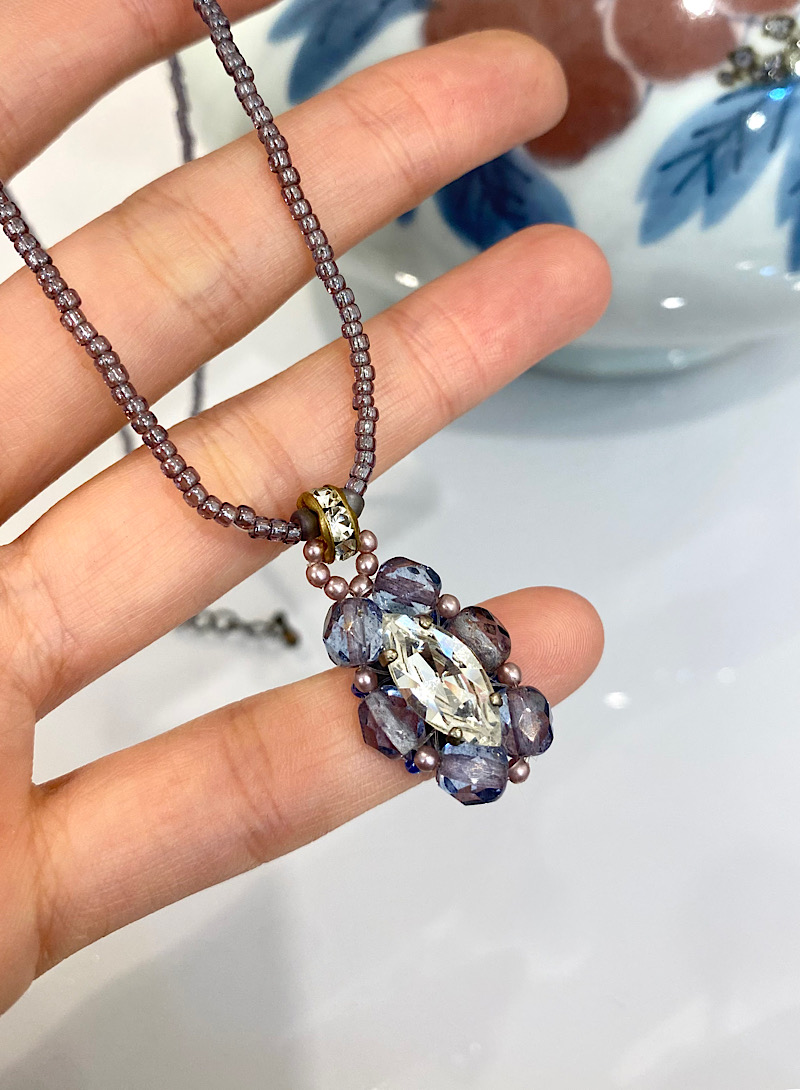 Purple Flower Beads Necklace
