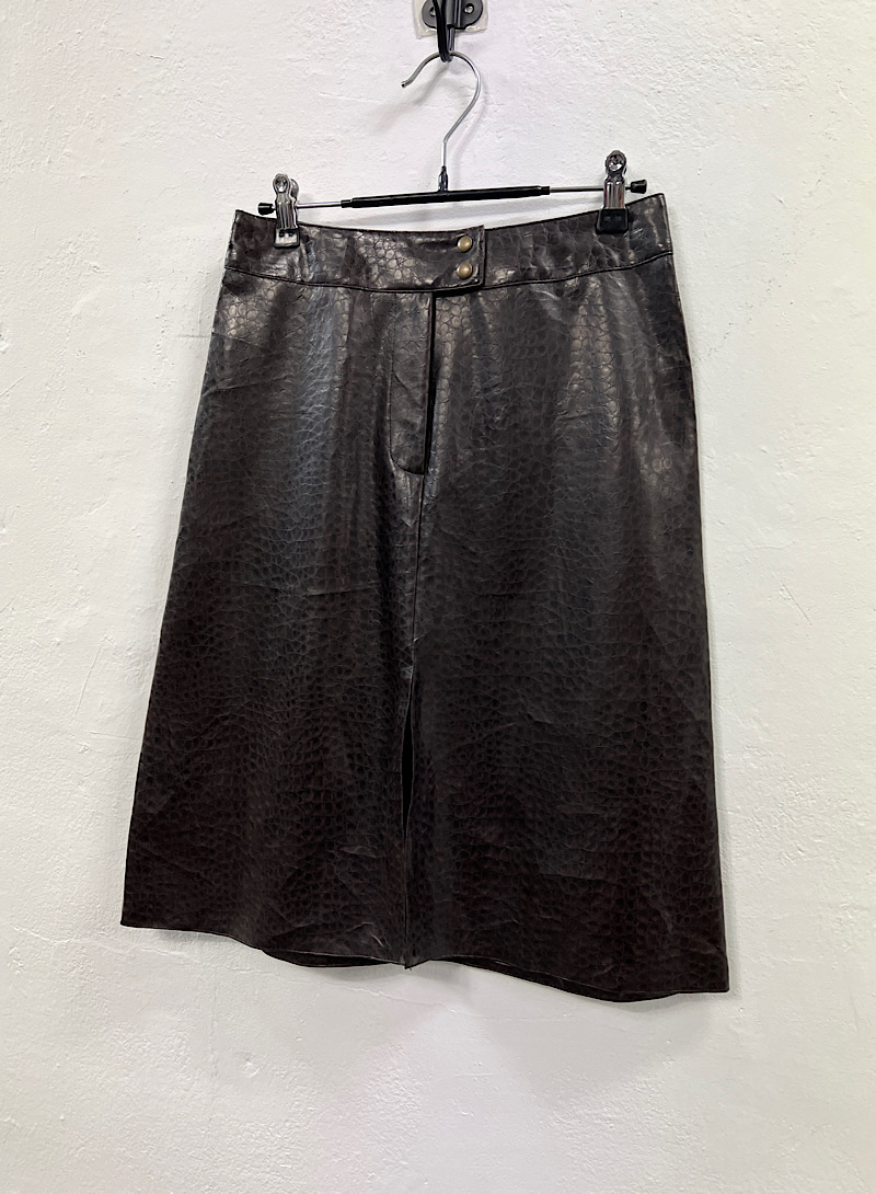 새상품 fake leather skirt
