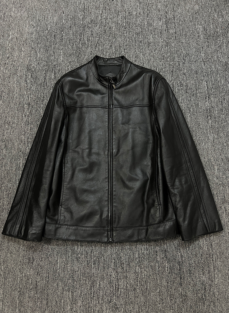 sheepskin jacket (M)