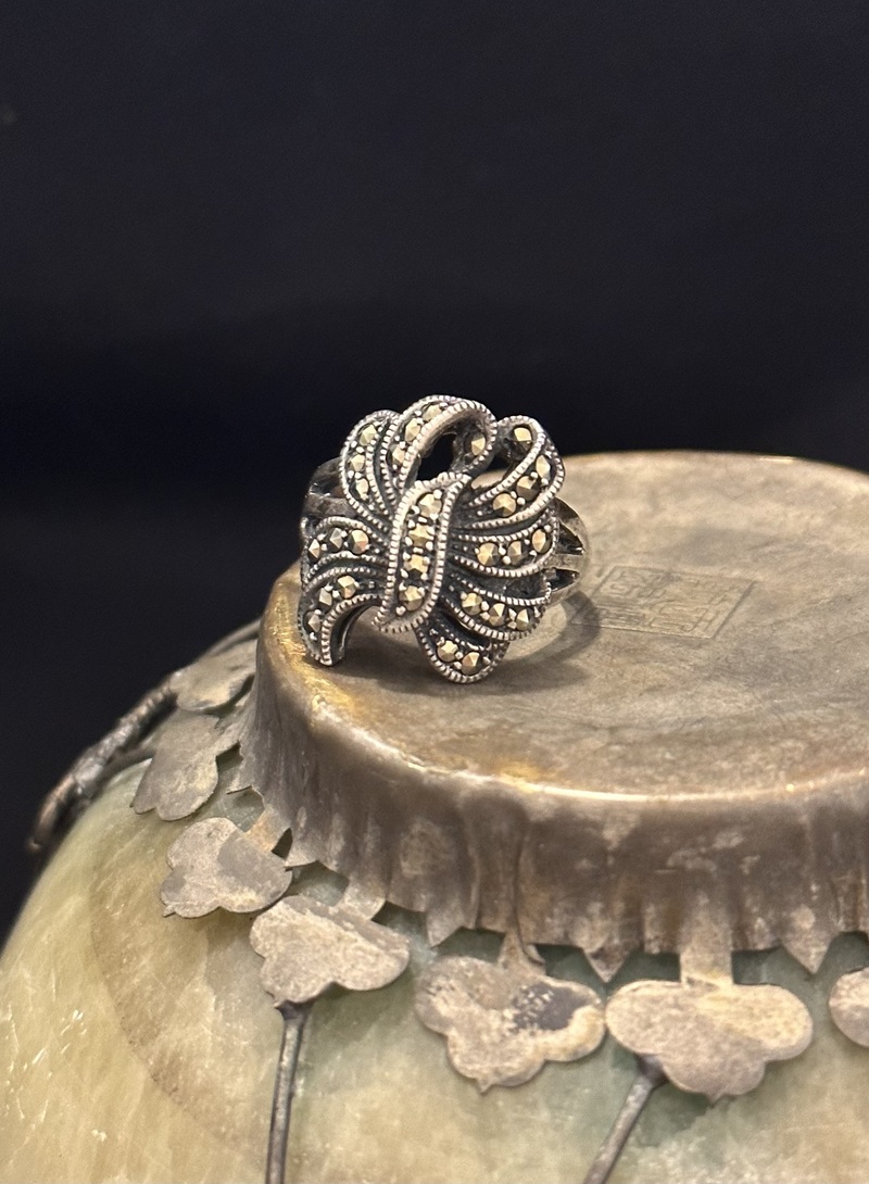 Ribbon marcasite 925silver ring